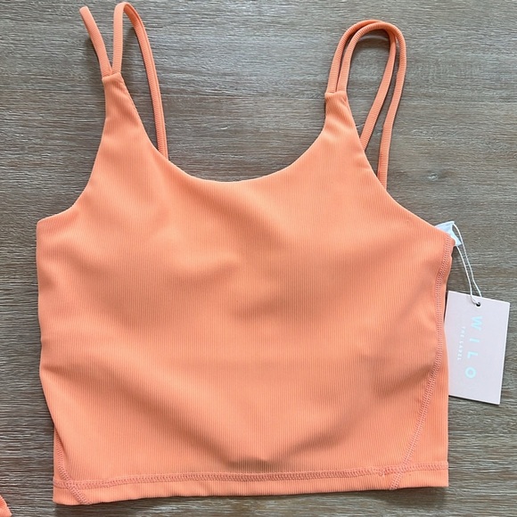 Wilo active 2 piece crop top and ribbed leggings set small - Picture 3 of 7